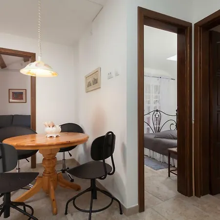 Mareblu Seaview By Irundo 公寓 罗维尼