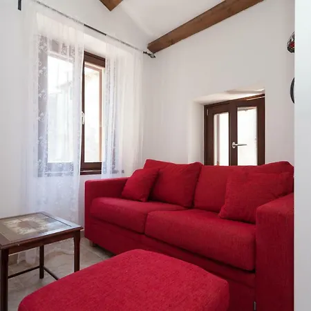 Mareblu Seaview By Irundo רוביני